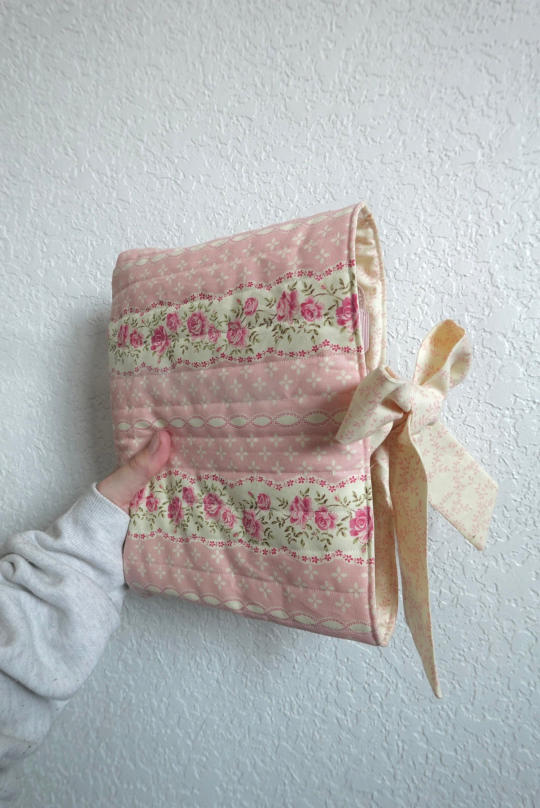 Rosewrit Bible Sleeve