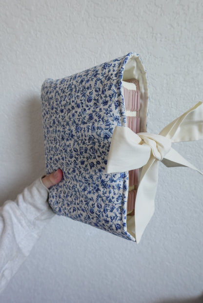 Living Waters Bible Sleeve